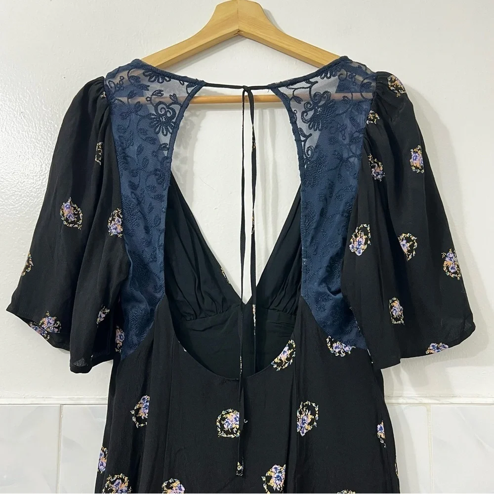 Free People 2 Black Lace Open Back Whimsigoth Dark Feminine Romantic Mini Dress